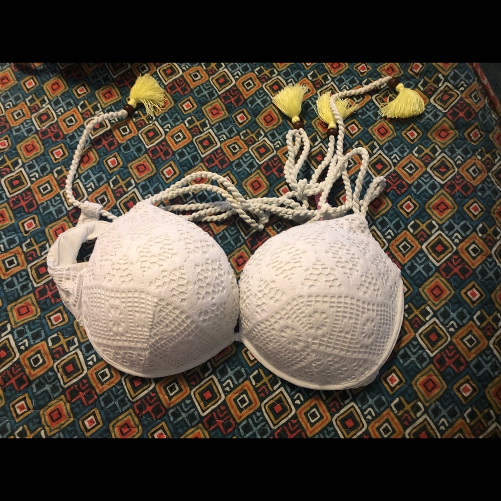 White lace 36D bathing suit top Victoria’s Secret